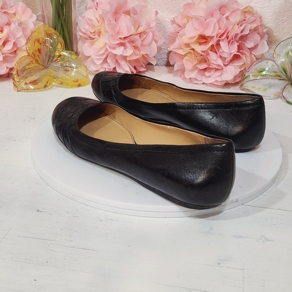 BANDOLINO Black Leather Ballet Flats Size 8.5M - Picture 3 of 12